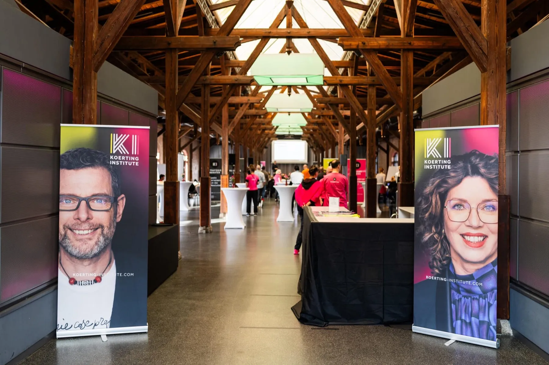 KI-Summit Germany — Raum